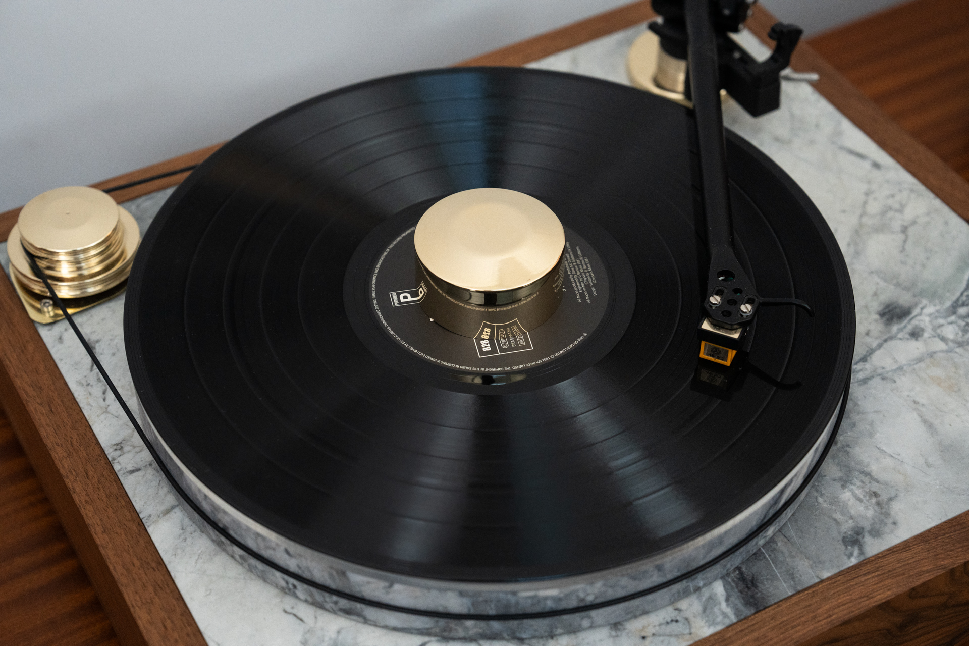 Takuahi overhead with vinyl playing